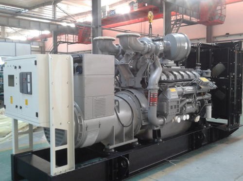 沂源发电机空气滤清器该如何进行日常清理？